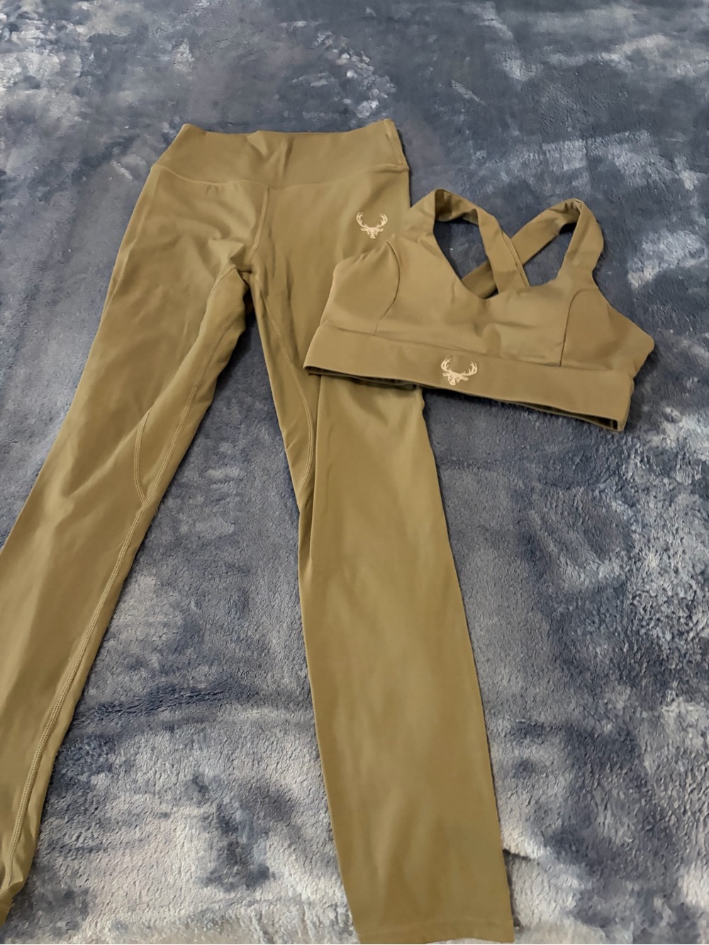 Buckup Olive Green Women’s High-Waist Leggings & Sports Bra Set